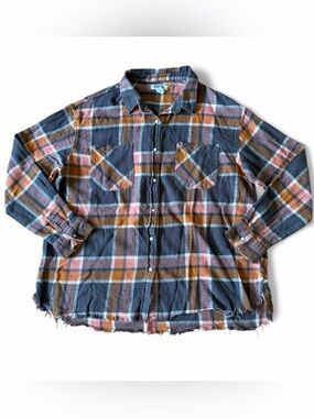 RSG woman’s brown/grey flannel shirt with frayed hem and cuffs Sz L